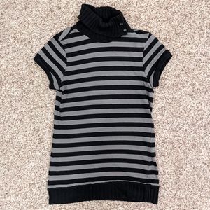 🤍 Zara Knit Turtleneck Tee